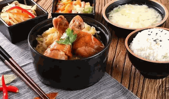 三汁酱骨饭电话是多少?