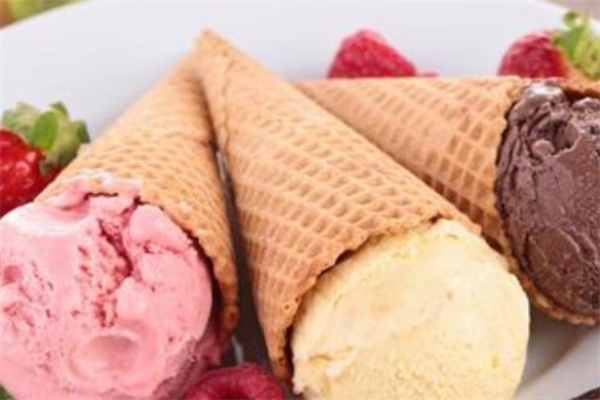 艾吉拉多冰淇淋加盟