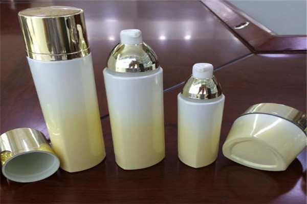 聚品国际化妆品