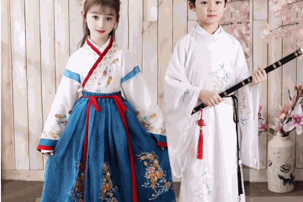 十三余汉服