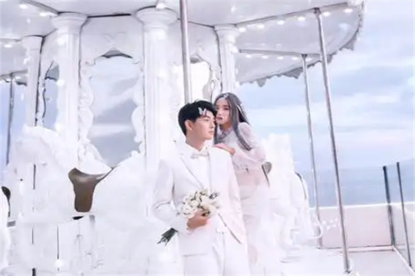 韩匠婚纱摄影加盟