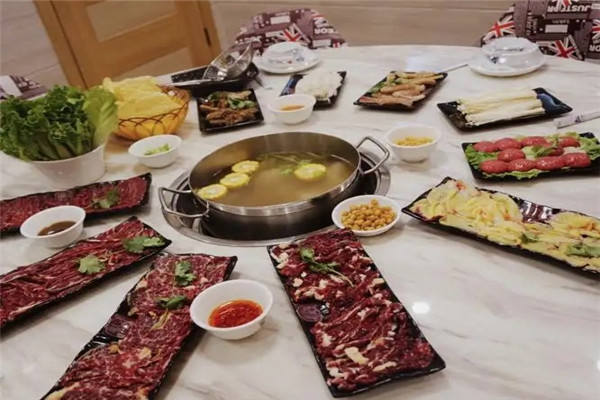 福记潮呈汕头牛肉火锅店