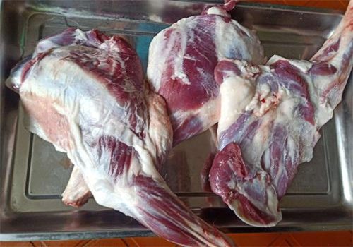 阿尔巴斯羊肉