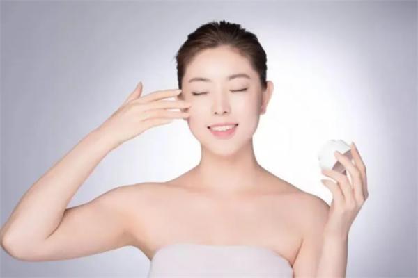 女智时代面部护理