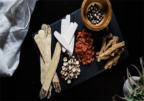 华泰中草药
