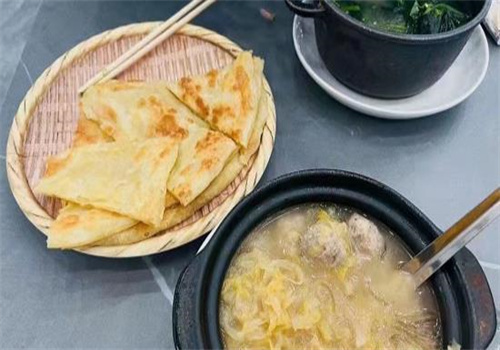 厚远兴老油饼砂锅店