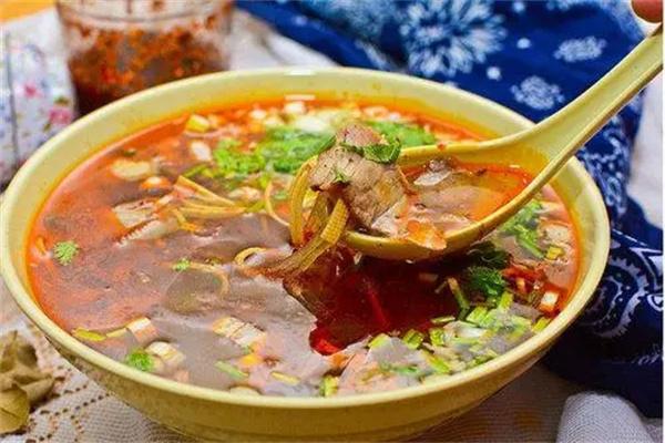 莲玉牛肉汤饭