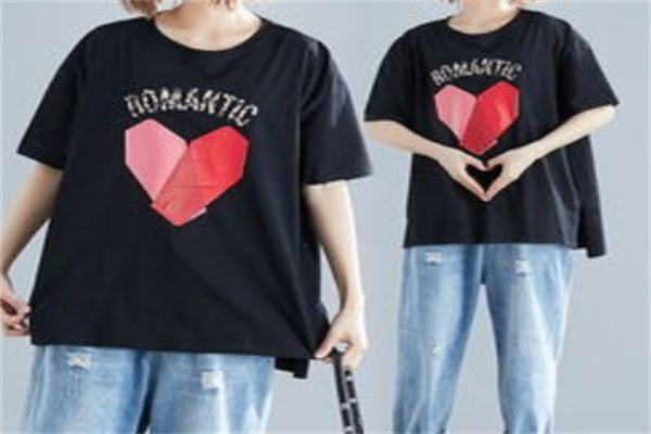 贴心100服饰加盟