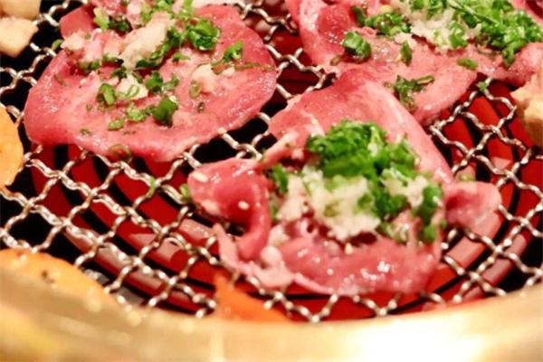 爱烧肉居酒屋