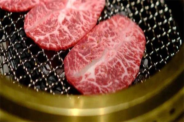 爱烧肉居酒屋