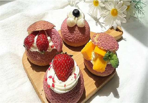蜜语泡芙甜品