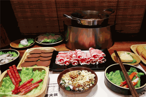 雪华牛肉火锅