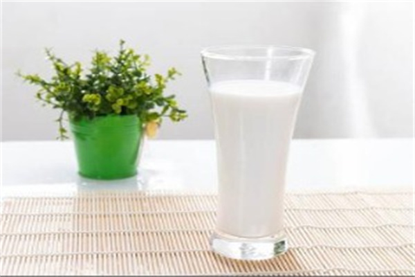 花小牛鲜奶屋
