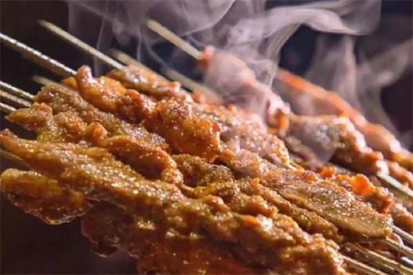 铁哥卤串串