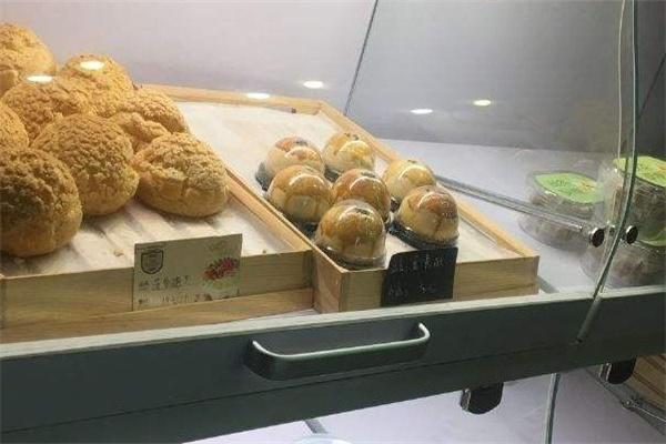 黑先生蛋糕屋加盟