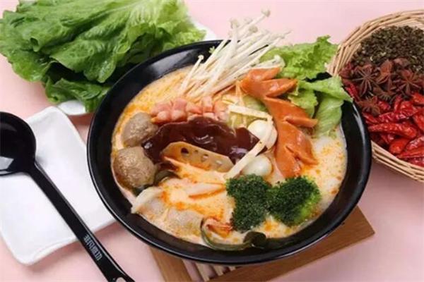 阿婆麻辣烫