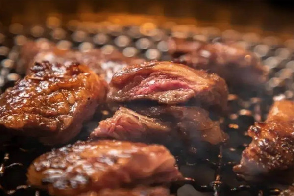 福宛炭火烧肉