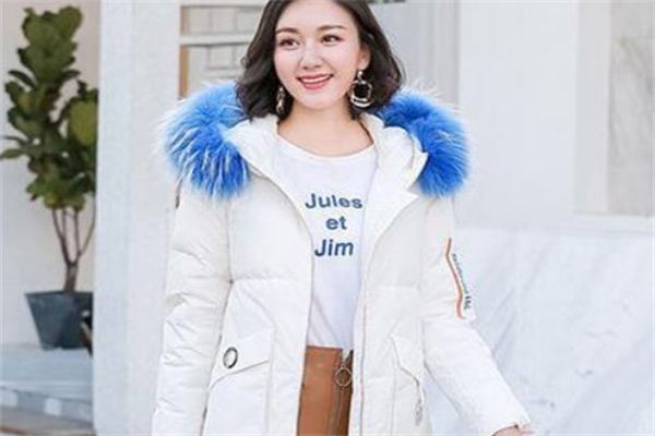雅尼拉女装加盟