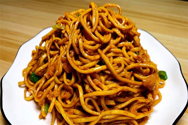 鹏鹏热干面
