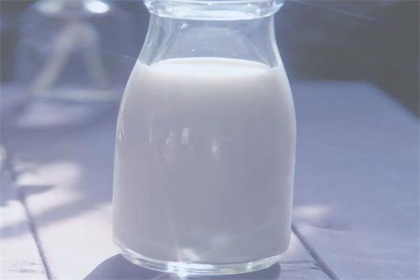 牛时代乳业