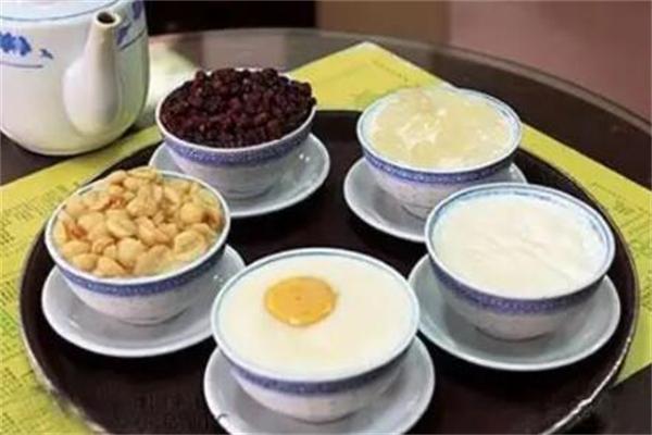 红茶馆甜品屋