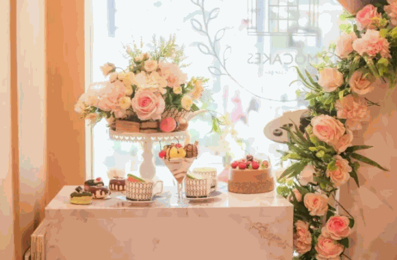 爱博鲜花蛋糕店