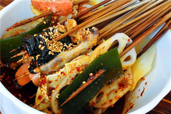知味串串香加盟