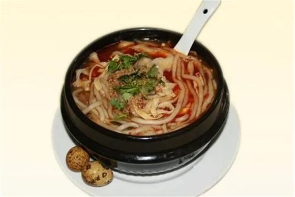 香锅居土豆粉