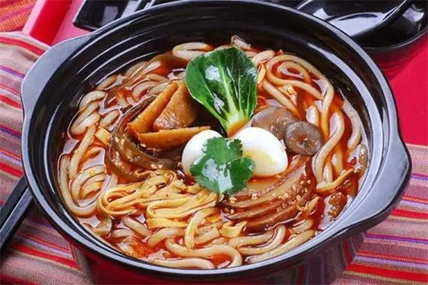 香锅居土豆粉
