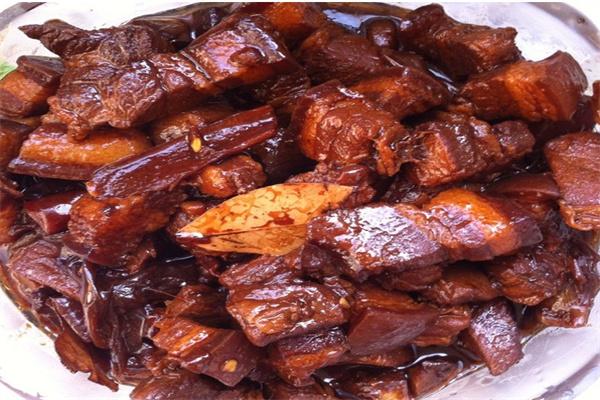 大米饭小炖肉