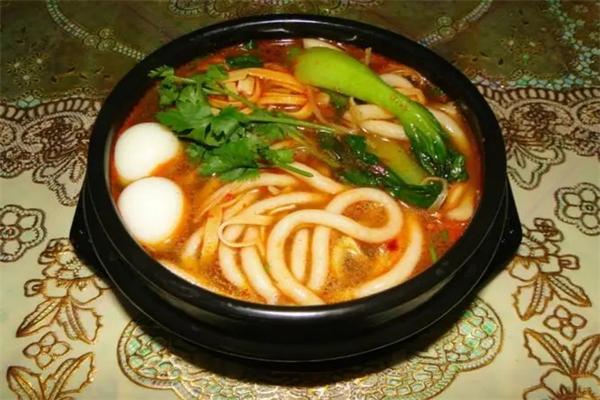 香锅居土豆粉