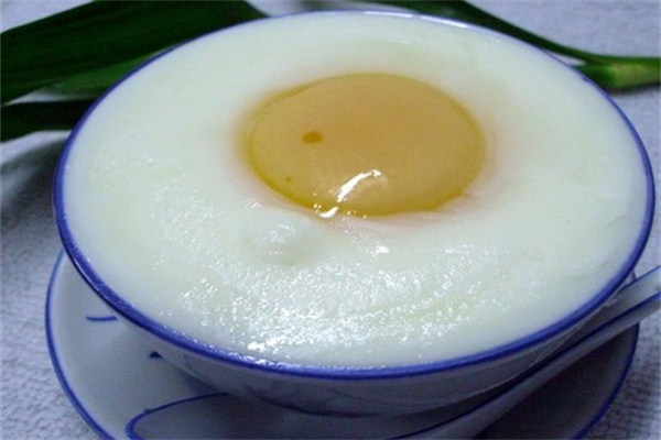 阿土双皮奶加盟