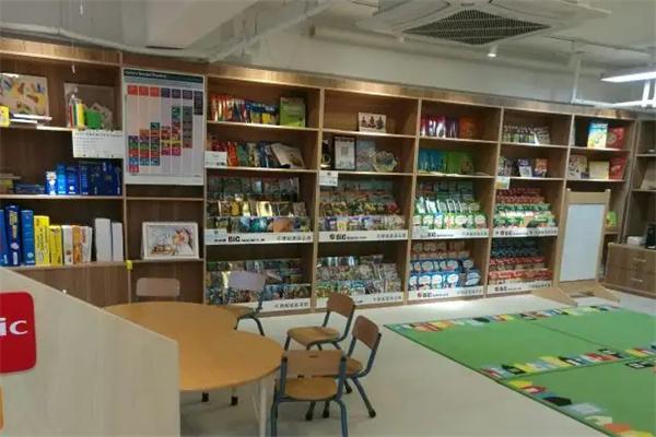 同萌汇儿童双语图书馆