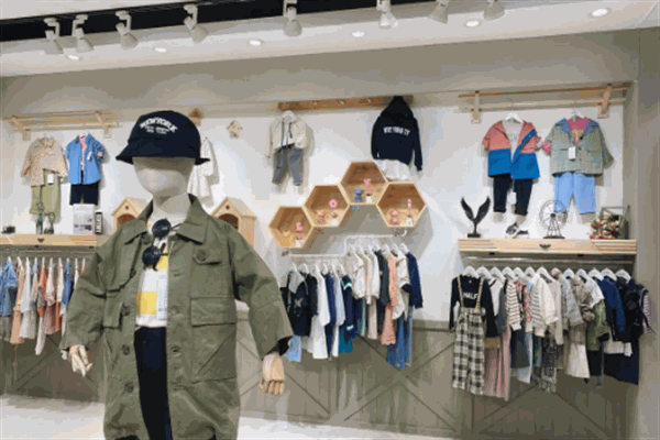 小屁孩童装店