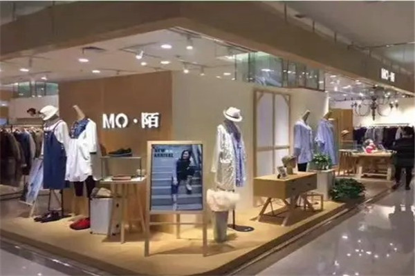 MO陌女装