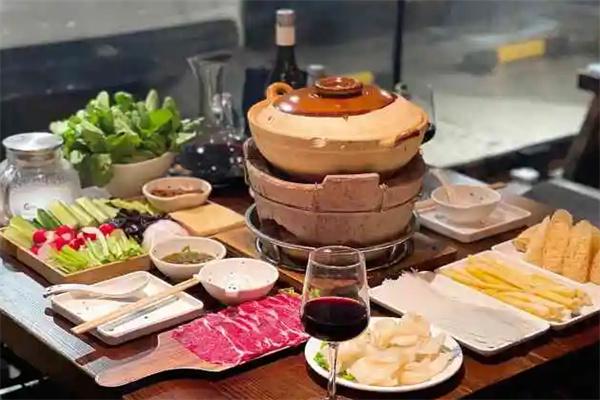 喜乐打边炉加盟