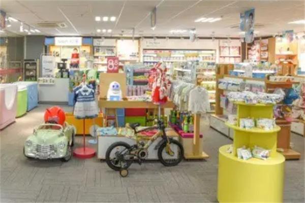 老外婆母婴店加盟