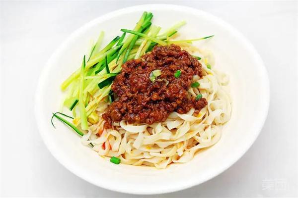 老道外郎一家麻辣面