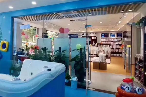 老外婆母婴店加盟