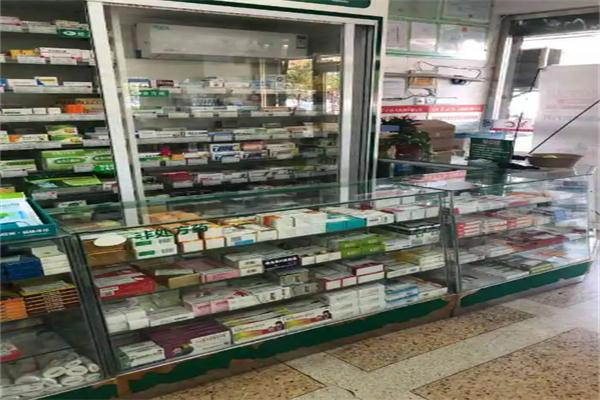 东方红药店