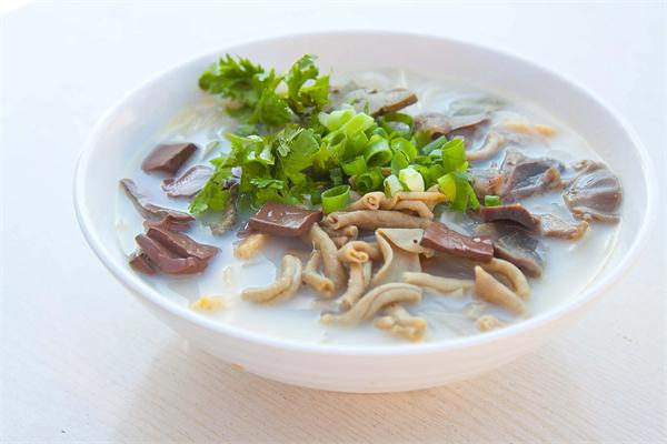 丫小鲜老鸭粉丝汤