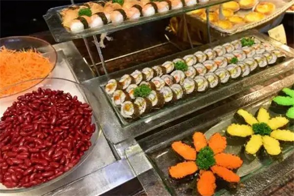 中同家自助餐