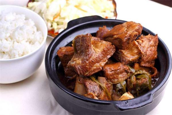城二郎排骨米饭