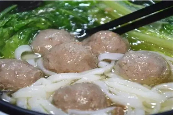 创新牛肉粿条
