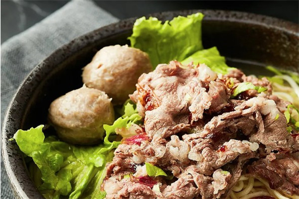 创新牛肉粿条