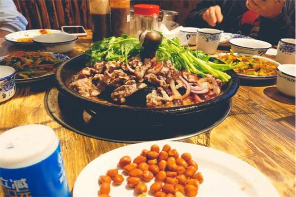 蚝少爷烧烤店