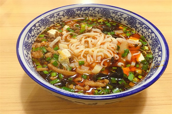 鑫睿臊子面