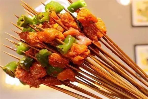 小菌干串串