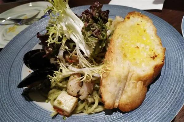 拣jan创意餐厅