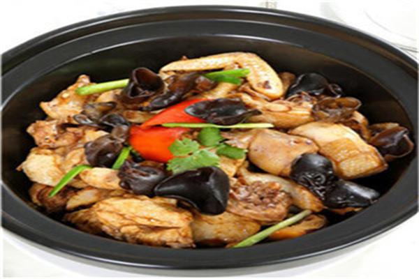 大城小鸡黄焖鸡